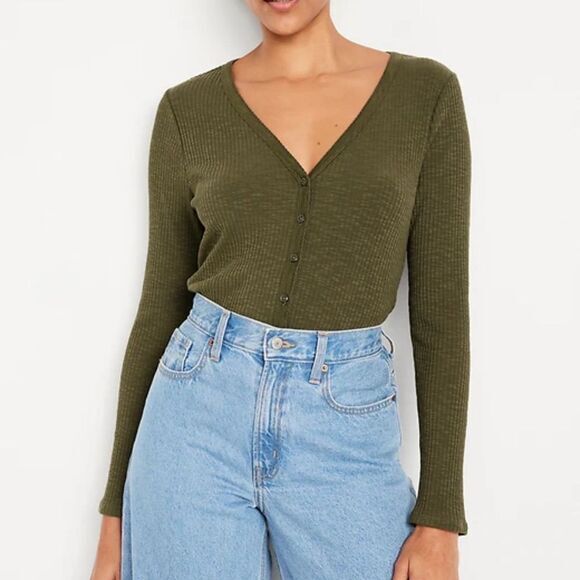 Old Navy Button Front Rib Knit Top Conifer Green‎ Long Sleeve Size Large - Picture 1 of 7